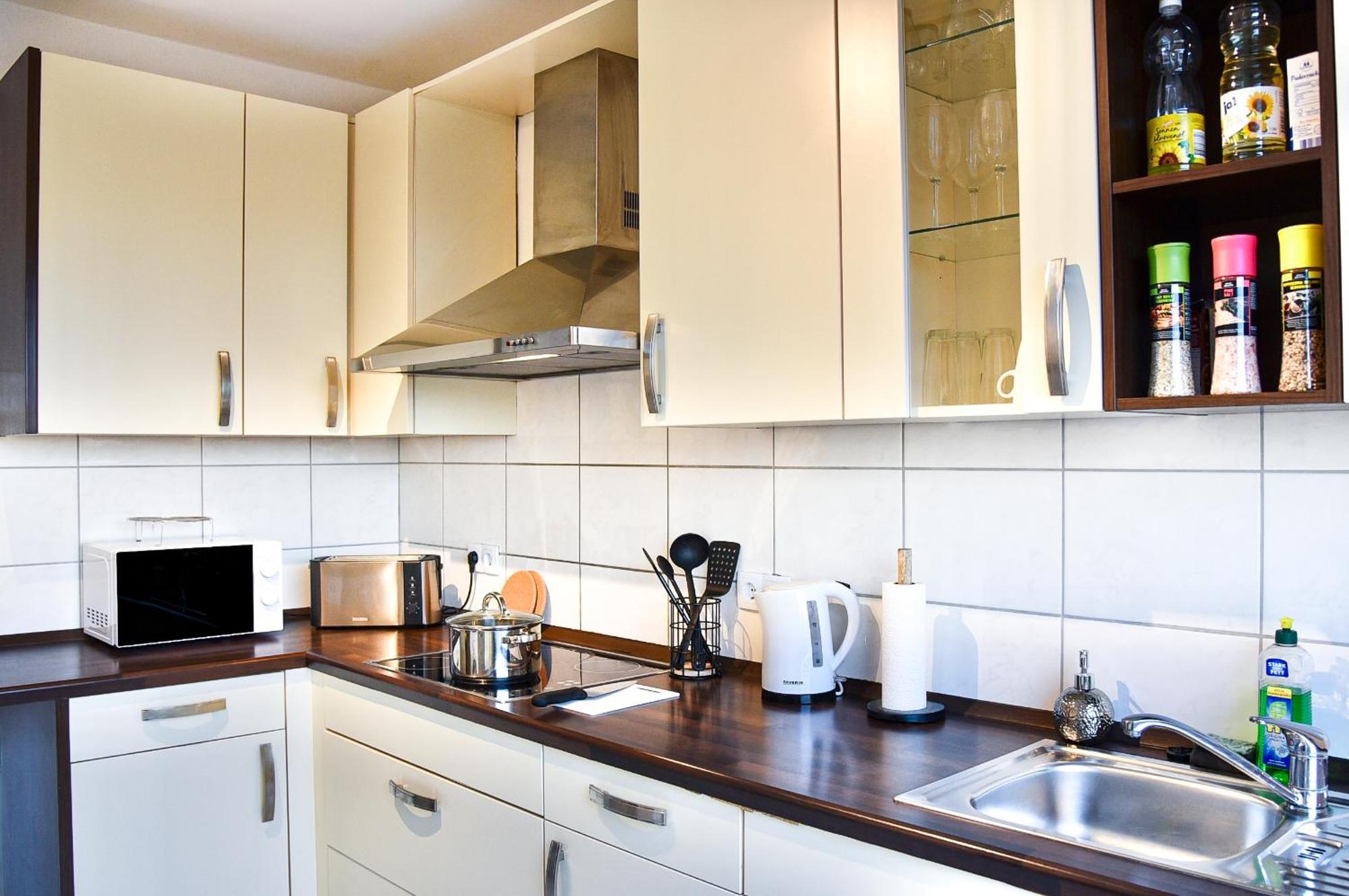 Apartamento Deluxe! Hbf-Naehe Mit Kingsize-Bett, 65 M2 Duisburg Exterior foto