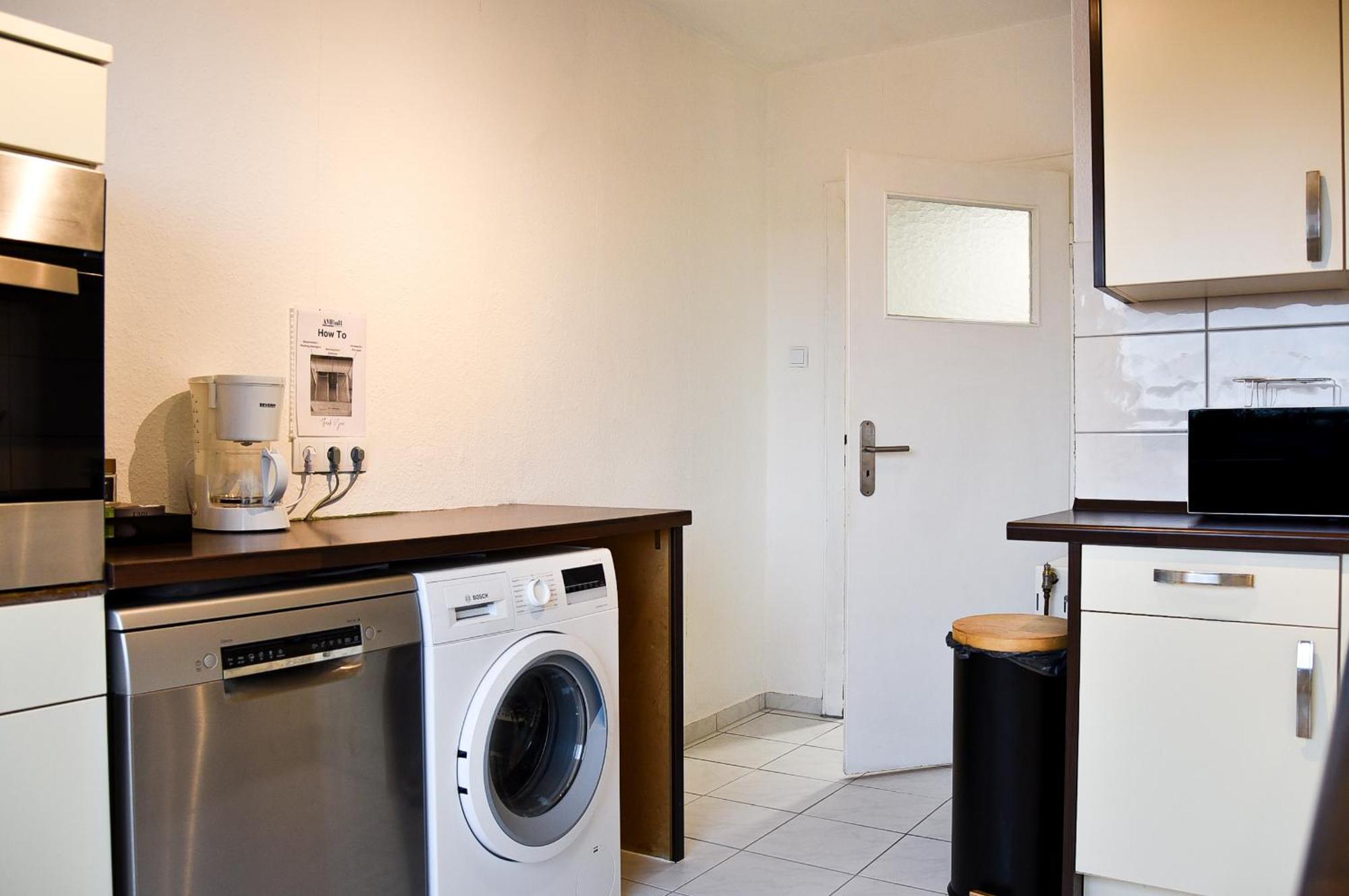 Apartamento Deluxe! Hbf-Naehe Mit Kingsize-Bett, 65 M2 Duisburg Exterior foto